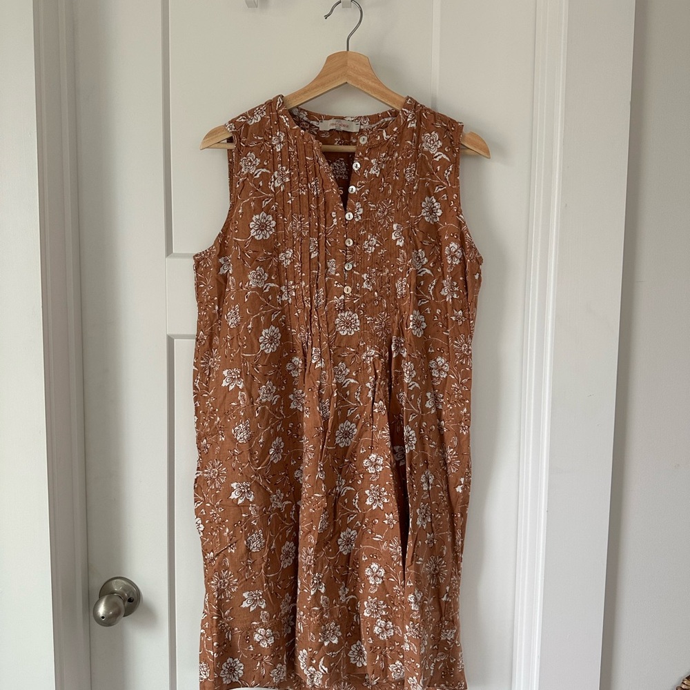 Floral Sleeveless Brown Dress